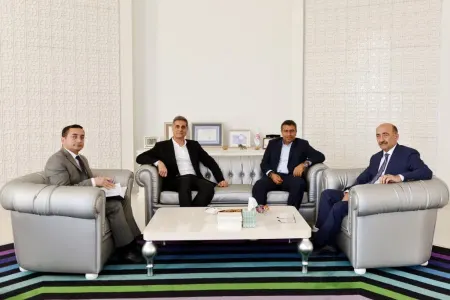 Mədəniyyət naziri Türkiyənin tanınmış rəssamını - QƏBUL ETDİ - FOTO