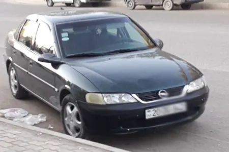 Gəncədə iki məktəbli qızı maşın vurub