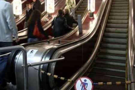 "Metroda eskalator ona görə qəfil dayanıb ki...." - BƏXTİYAR MƏMMƏDOV -YENİLƏNDİ