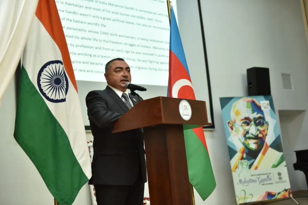 Mahatma Qandinin 150-ci ildönümü Bakıda - QEYD OLUNDU - FOTO