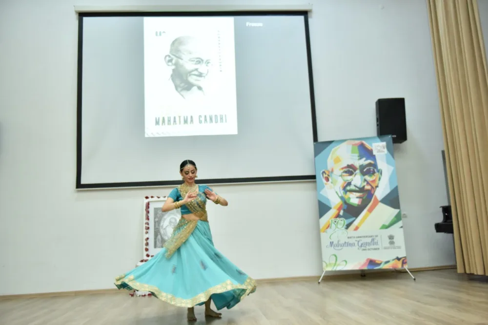 Mahatma Qandinin 150-ci ildönümü Bakıda - QEYD OLUNDU - FOTO
