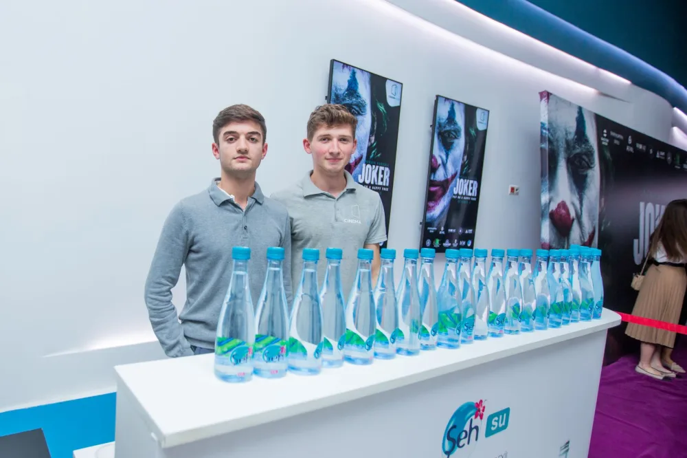 "Coker"in təqdimatı - KEÇİRİLDİ