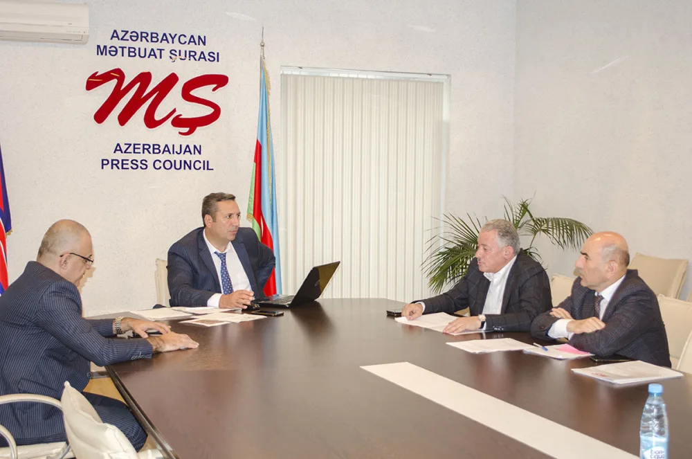 Mətbuat Şurasının Şikayətlər üzrə Komissiyasının - İCLASI KEÇİRİLDİ - FOTO