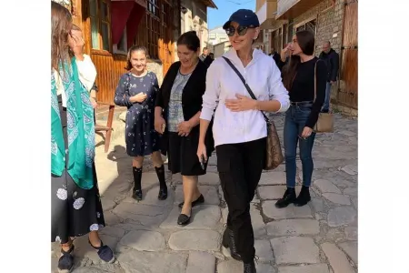 Mehriban Əliyeva LAHICDA - FOTOLAR
