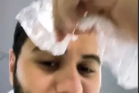 Qastrol səfərində olan sənətçimizin başını yardılar - Fotolar