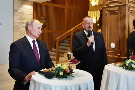 Dövlət başçılarının “Valday” iştirakçıları ilə qeyri-formal görüşü olub - Fotolar