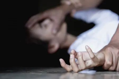 Məşhur rejissor çaya dərman qatıb, - aktrisaya təcavüz etdi