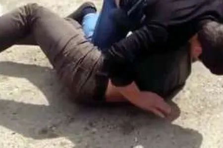 Sürücü piyadanı VƏHŞİCƏSİNƏ DÖYDÜ, - PULUNU ƏLİNDƏN ALDI - BAKIDA
