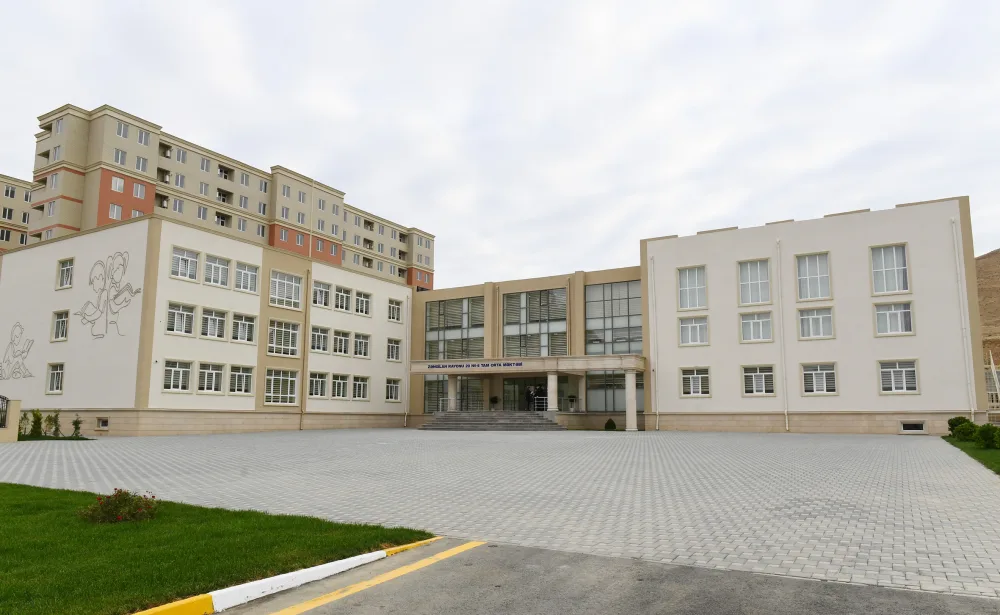 İlham Əliyev və Mehriban Əliyeva - “Qobu Park-2” yaşayış kompleksinin AÇILIŞINDA - FOTOLAR - YENİLƏNİB