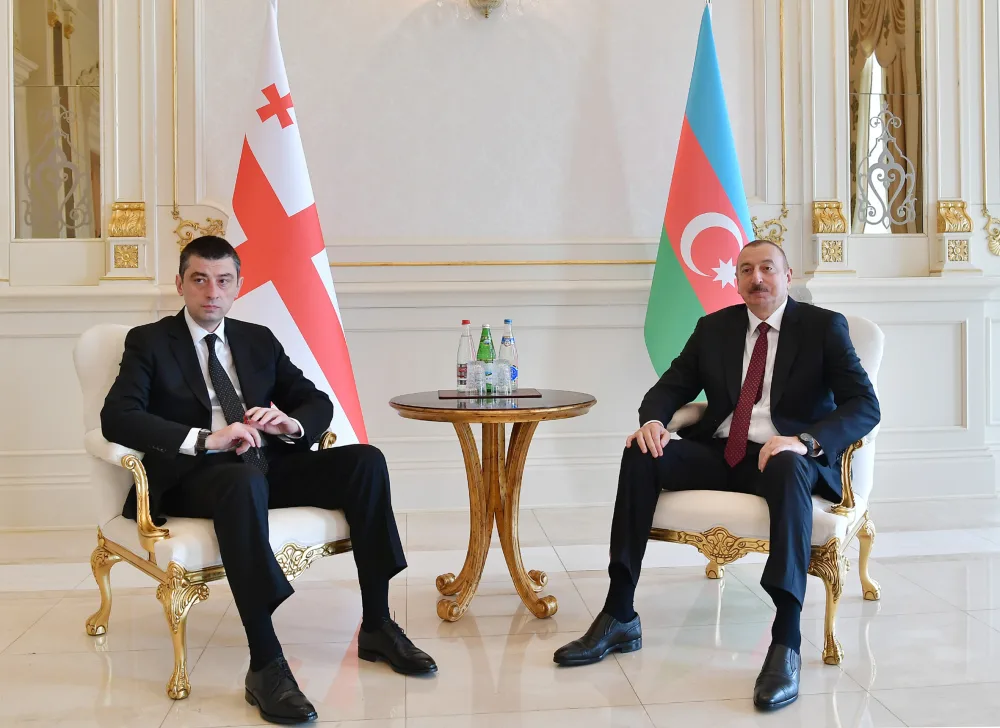 Prezident İlham Əliyev Gürcüstanın Baş Nazirini - QƏBUL ETDİ - FOTO - YENİLƏNİB