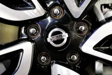 "Nissan" 160 mindən çox avtomobilini geri çağırdı