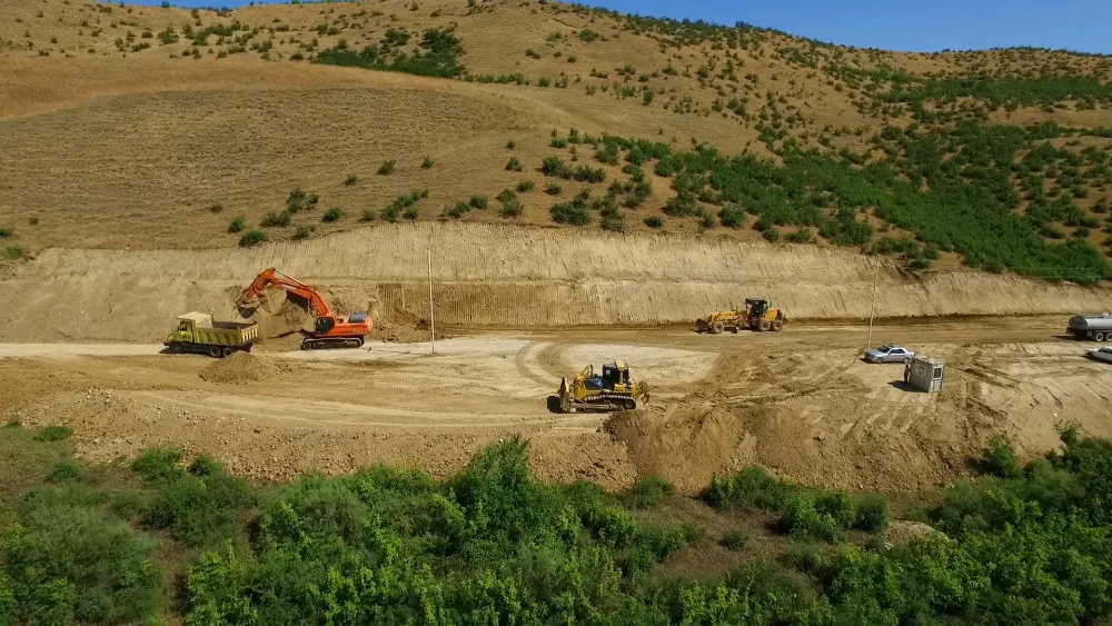 Şabranda 25 kilometr yol - YENİDƏN QURULUR - FOTO