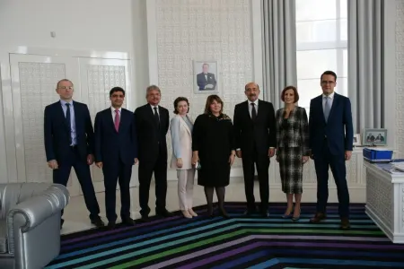 Mədəniyyət naziri Rusiya nümayəndə heyəti ilə - GÖRÜŞDÜ - FOTO