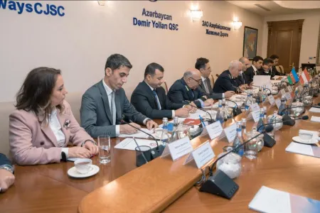 Avstriyadan nümayəndə heyəti etdiyi “Azərbaycan Dəmir Yolları”nda olub