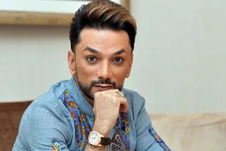 Faiq Ağayev deputat olmaq istəyir