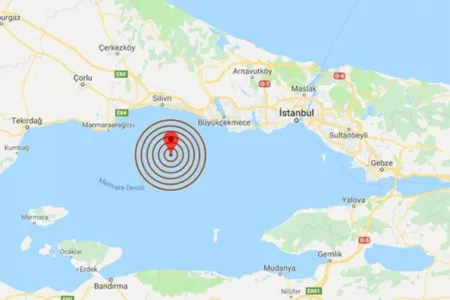 İstanbul qorxu içində - NÖVBƏTİ ZƏLZƏLƏ