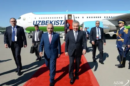 Özbəkistan prezidenti Azərbaycana - GƏLDİ