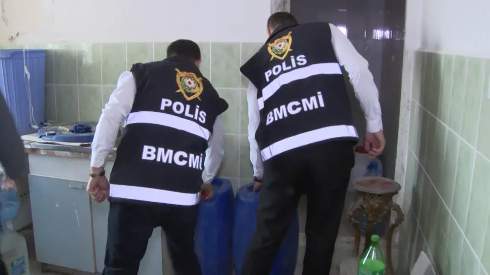 Saxta spirtli içkilər hazırlayan “Beluqa Tahir” ifşa edildi- - FOTO