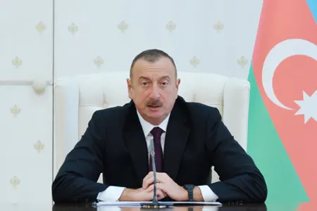 Prezident müşavirə keçirdi