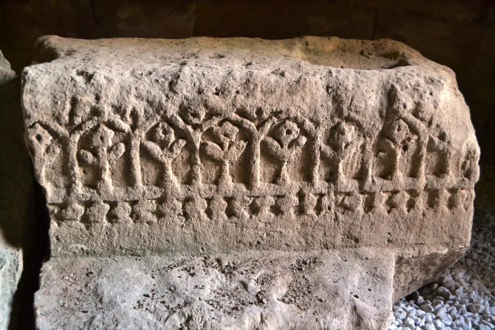 “Nəsimi ili” çərçivəsində epiqrafik - TƏDQİQATLAR APARILIR