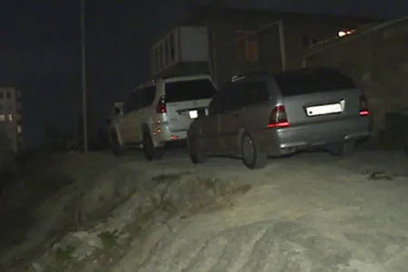 Xəyanətdən şübhələnən ər arvadını və qayınanasını yandıraraq öldürdü, - qaçarkən avtobusun altında qaldı