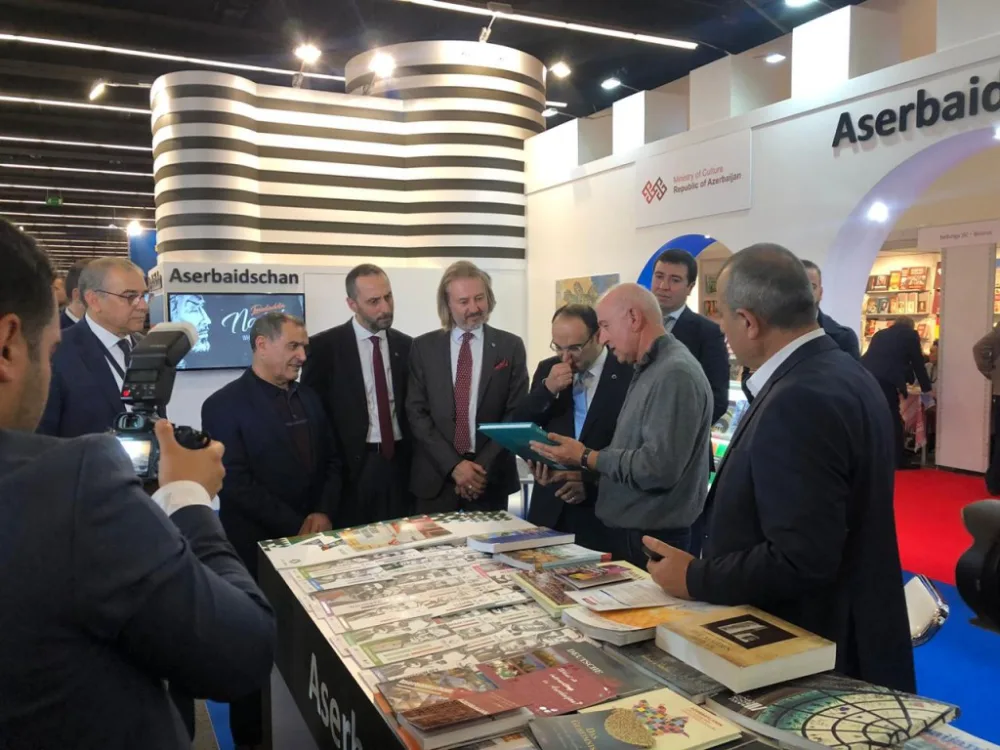 Azərbaycan 71-ci Frankfurt Beynəlxalq Kitab Sərgisində - FOTOLAR