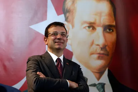 Əkrəm İmamoğlu Azərbaycanı - TƏBRİK ETDİ