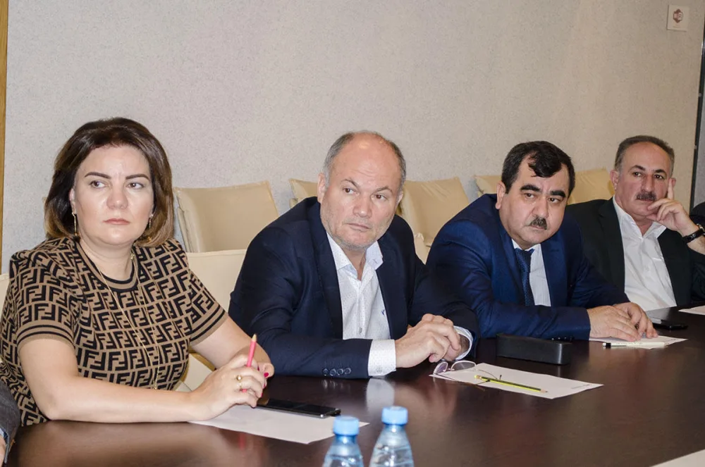 Azərbaycan Mətbuat Şurasının İdarə Heyətinin iclası keçirilib - FOTO