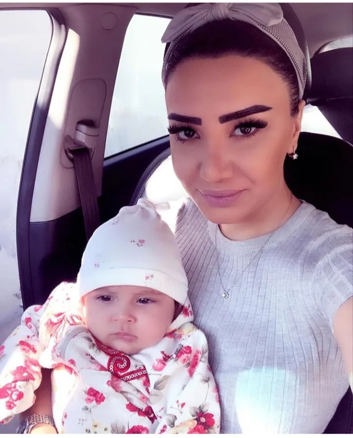 Ailə qurmayan əməkdar artist övladlığa uşaq götürdü - -FOTO