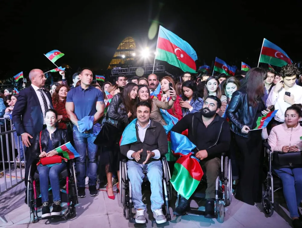 Dövlət Müstəqilliyi Gününə həsr olunan izdihamlı konsert - FOTOLAR