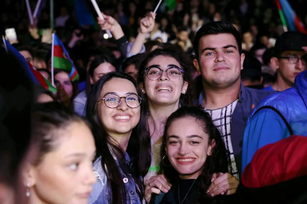 Dövlət Müstəqilliyi Gününə həsr olunan izdihamlı konsert - FOTOLAR
