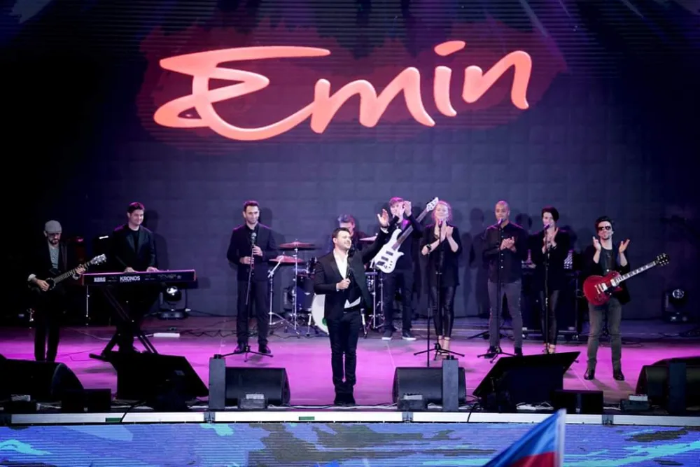 Dövlət Müstəqilliyi Gününə həsr olunan izdihamlı konsert - FOTOLAR