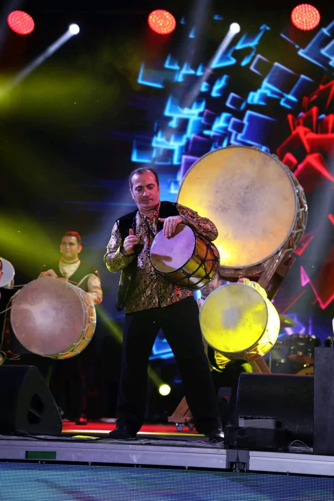 Dövlət Müstəqilliyi Gününə həsr olunan izdihamlı konsert - FOTOLAR