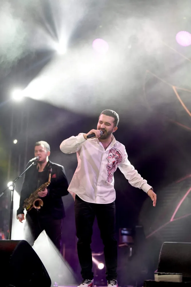 Dövlət Müstəqilliyi Gününə həsr olunan izdihamlı konsert - FOTOLAR