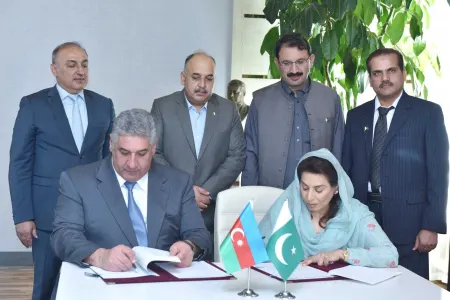 Azərbaycanla Pakistan arasında - MEMORANDUM İMZALANDI - FOTO