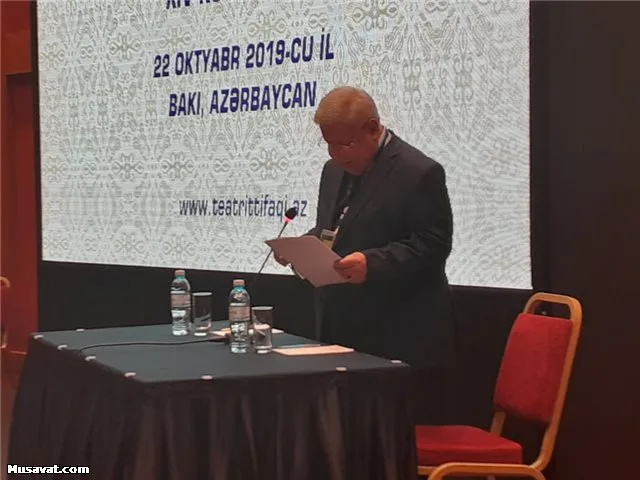 Teatr Xadimləri İttifaqından QALMAQALLI KONFRANS - FOTOLAR