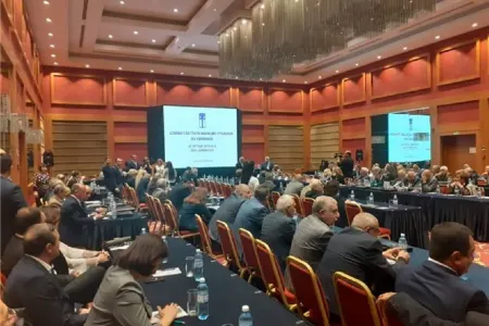 Teatr Xadimləri İttifaqının konfransında - JURNALİST QADAĞASI