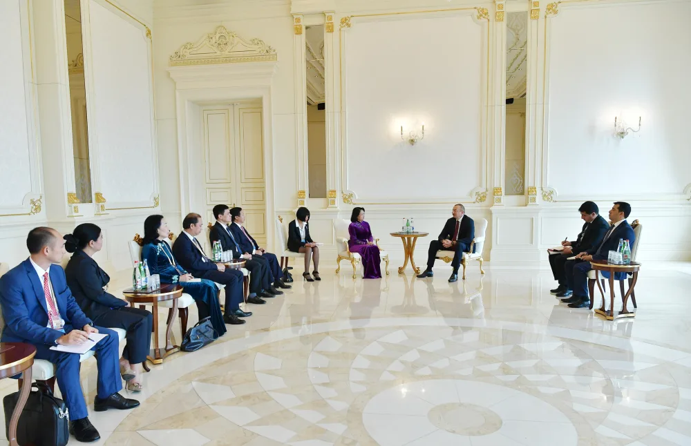 İlham Əliyev Vyetnamın vitse-prezidentini qəbul edib - FOTO