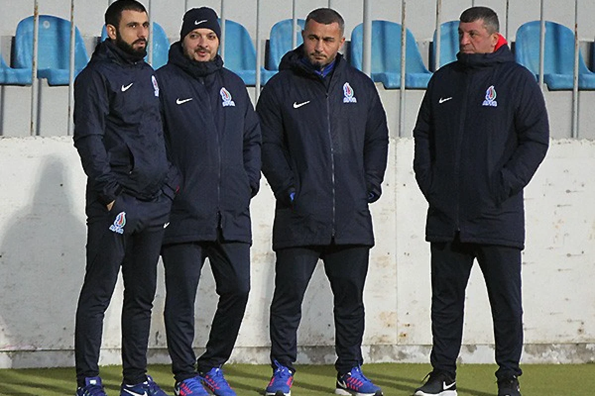 Qurban Qurbanov KOBUD SƏHV haqda - Rəşad Sadıqov bir səhvə görə silinəsi futbolçu deyil