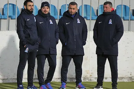 Qurban Qurbanov KOBUD SƏHV haqda - Rəşad Sadıqov bir səhvə görə silinəsi futbolçu deyil