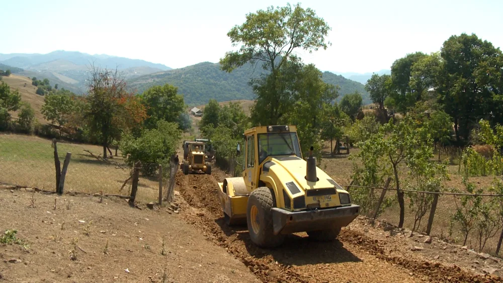 Tovuzda dağı - PARTLATDILAR - FOTO