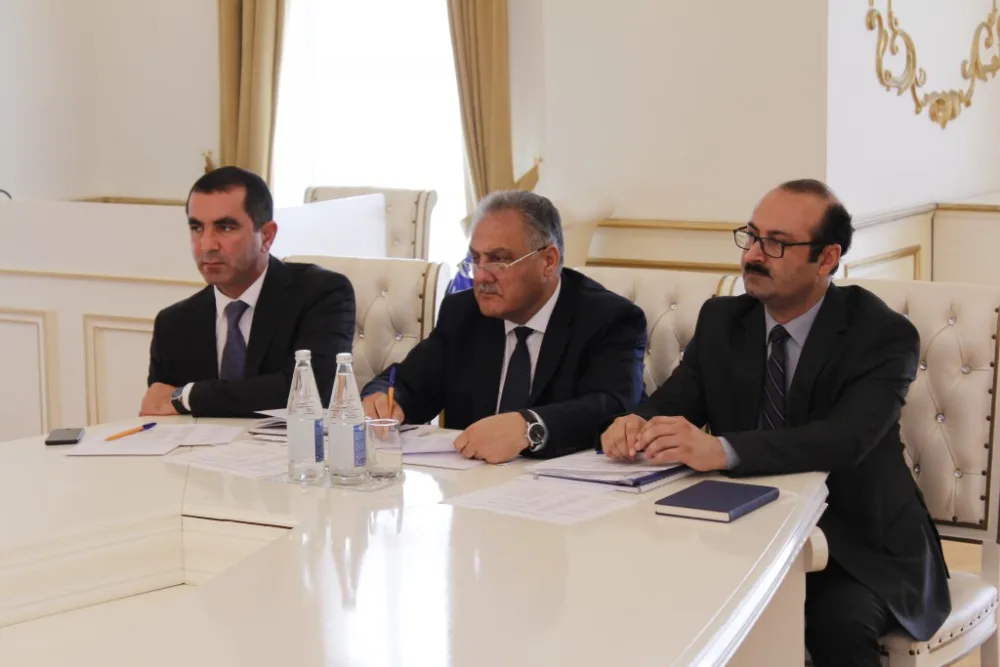 Mədəniyyət naziri və nazir müavini bölgələrdə - vətəndaşları qəbul edib