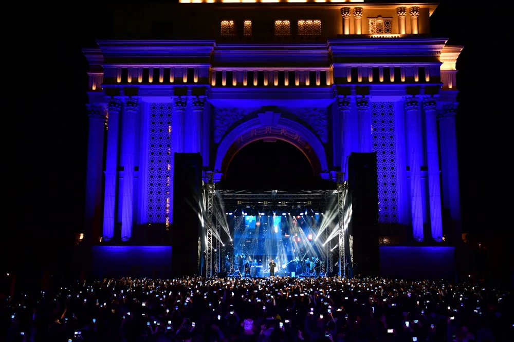 Emin Ağalarovun Gəncədəki konsertində... - VİDEO