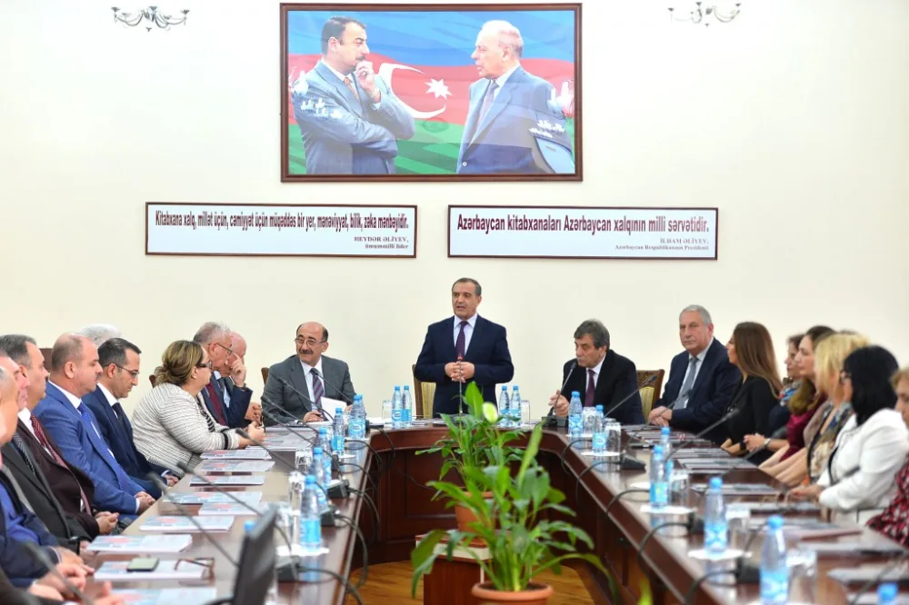 “Milli musiqi xəzinəmizdən” layihəsinin - ilk nəşrlərin təqdimatı keçirildi - FOTO