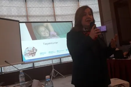"Azərbaycanda siqaret çox ucuzdur" - HANDE HERMANCI