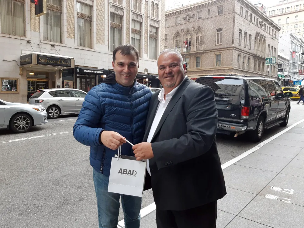 ASAN Radio Silikon Vadisindən reportaj hazırlayan - ilk Azərbaycan radiosu oldu - FOTOLAR