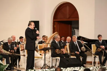 Görkəmli xanəndə Hacıbaba Hüseynovun xatirəsi yad olundu - FOTO