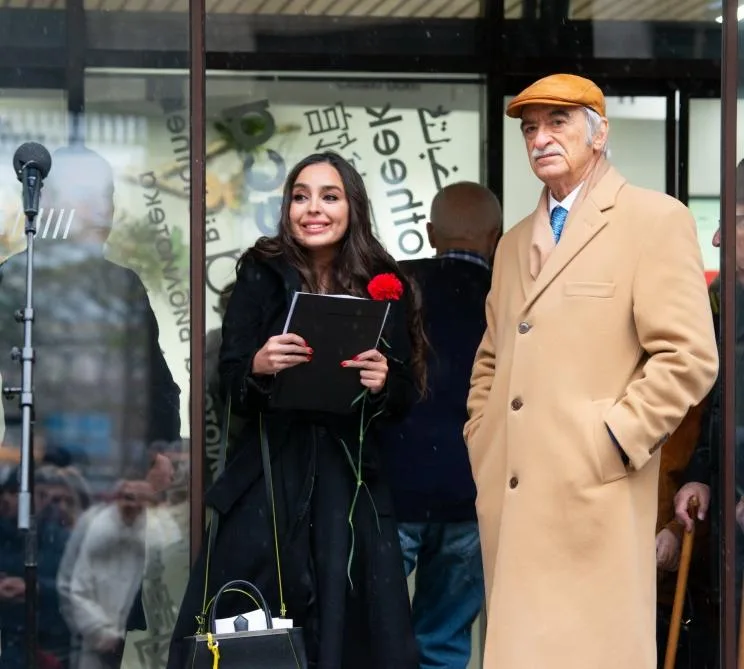 Moskvada İmadəddin Nəsiminin heykəlinin açılış mərasimi keçirilib - FOTOLAR