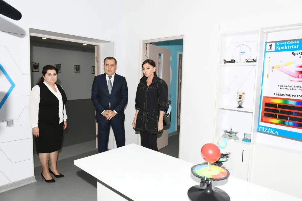 Mehriban Əliyeva Pirşağıdakı 10 saylı internat məktəbində - FOTOLAR