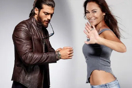 Can Yaman Hülya Avşara - CAVAB VERDİ